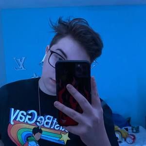 Meet your Posher, Anthony